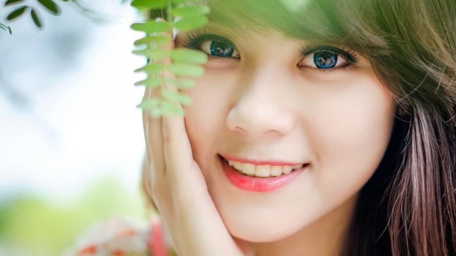 中马互免签证协定生效 厦门口岸出入忙